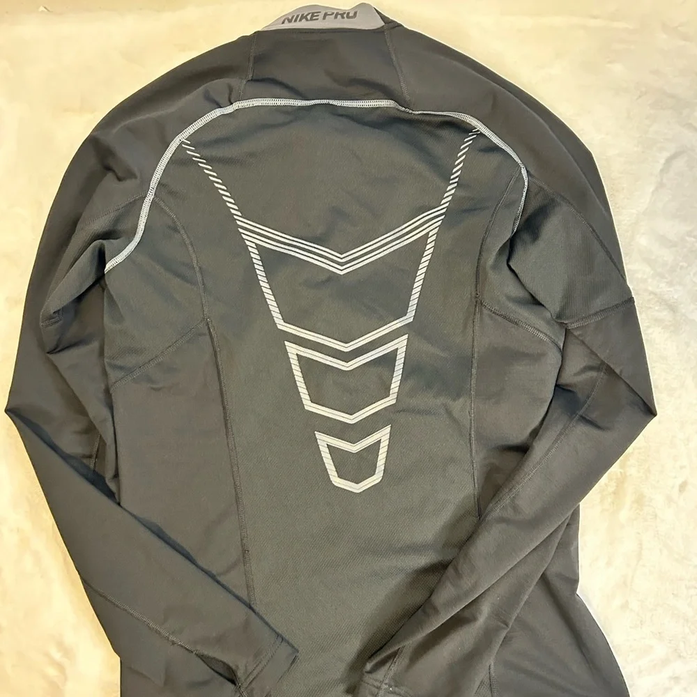 Nike Pro 1/4 Zip Long Sleeve Training Top Mens Medium Black Dri Fit Running Gym